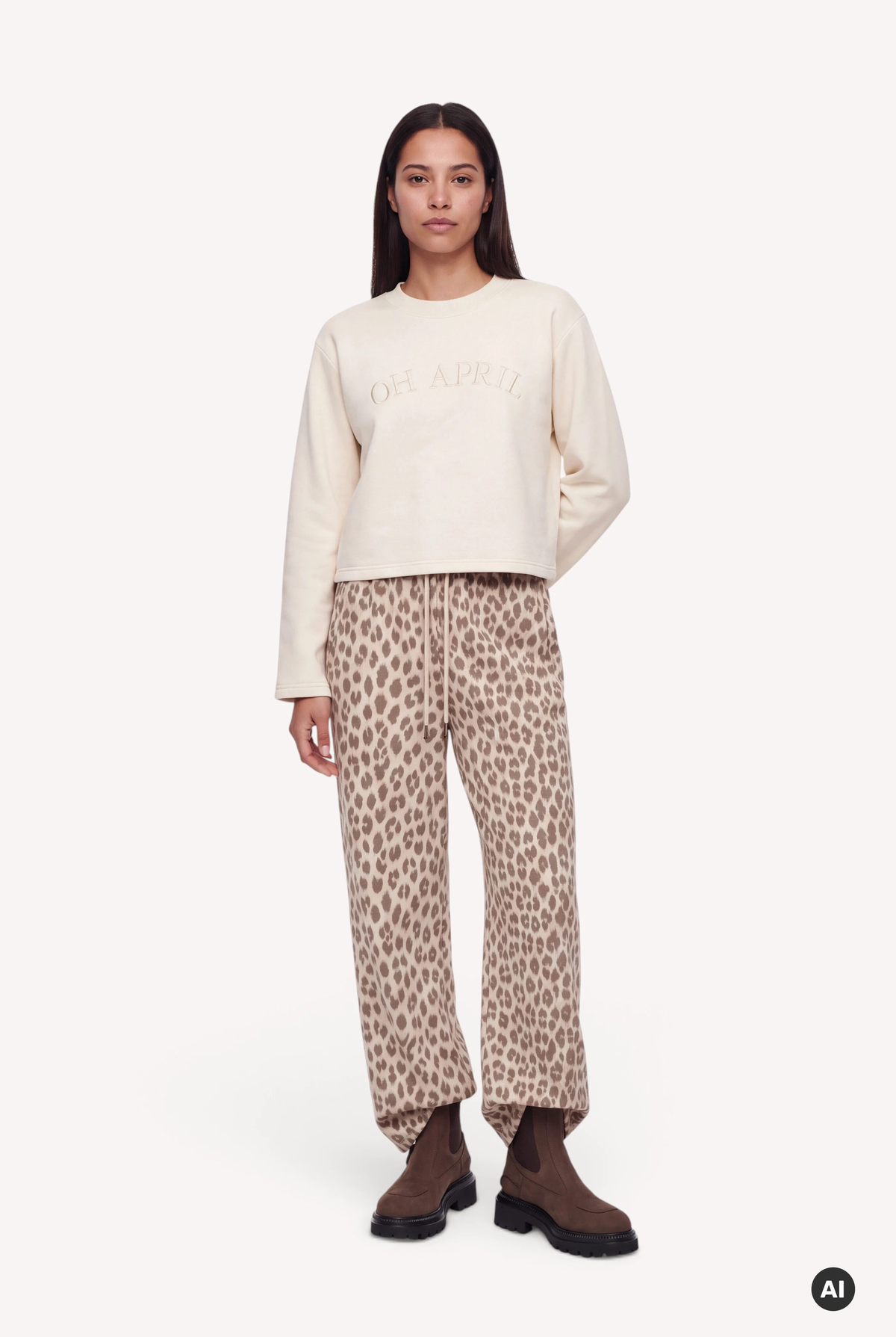 Elea Boxy Sweater Off White