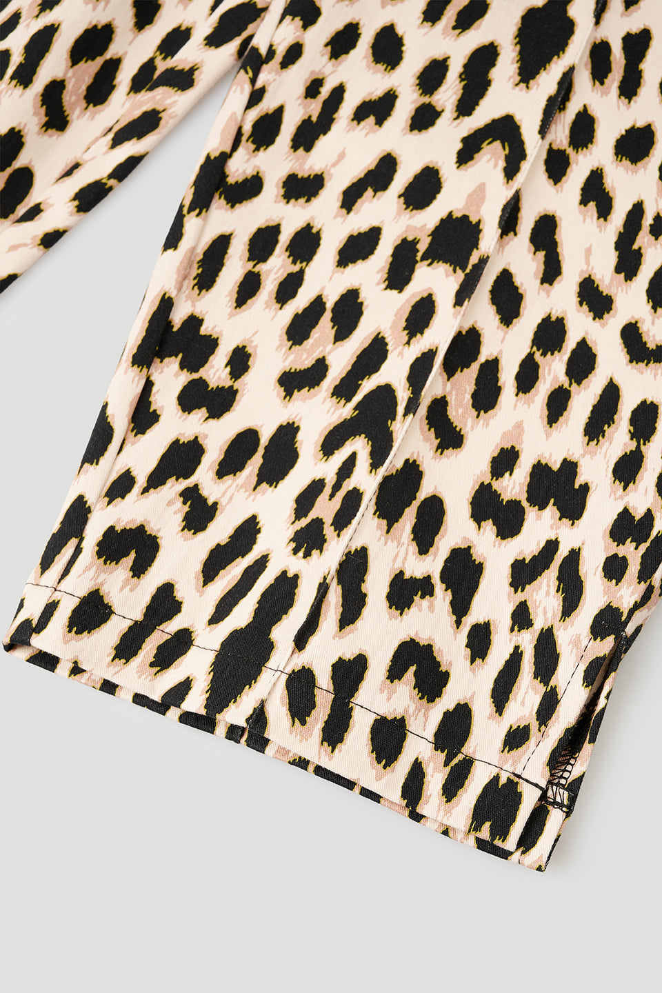 Clove Capri Pants Leo