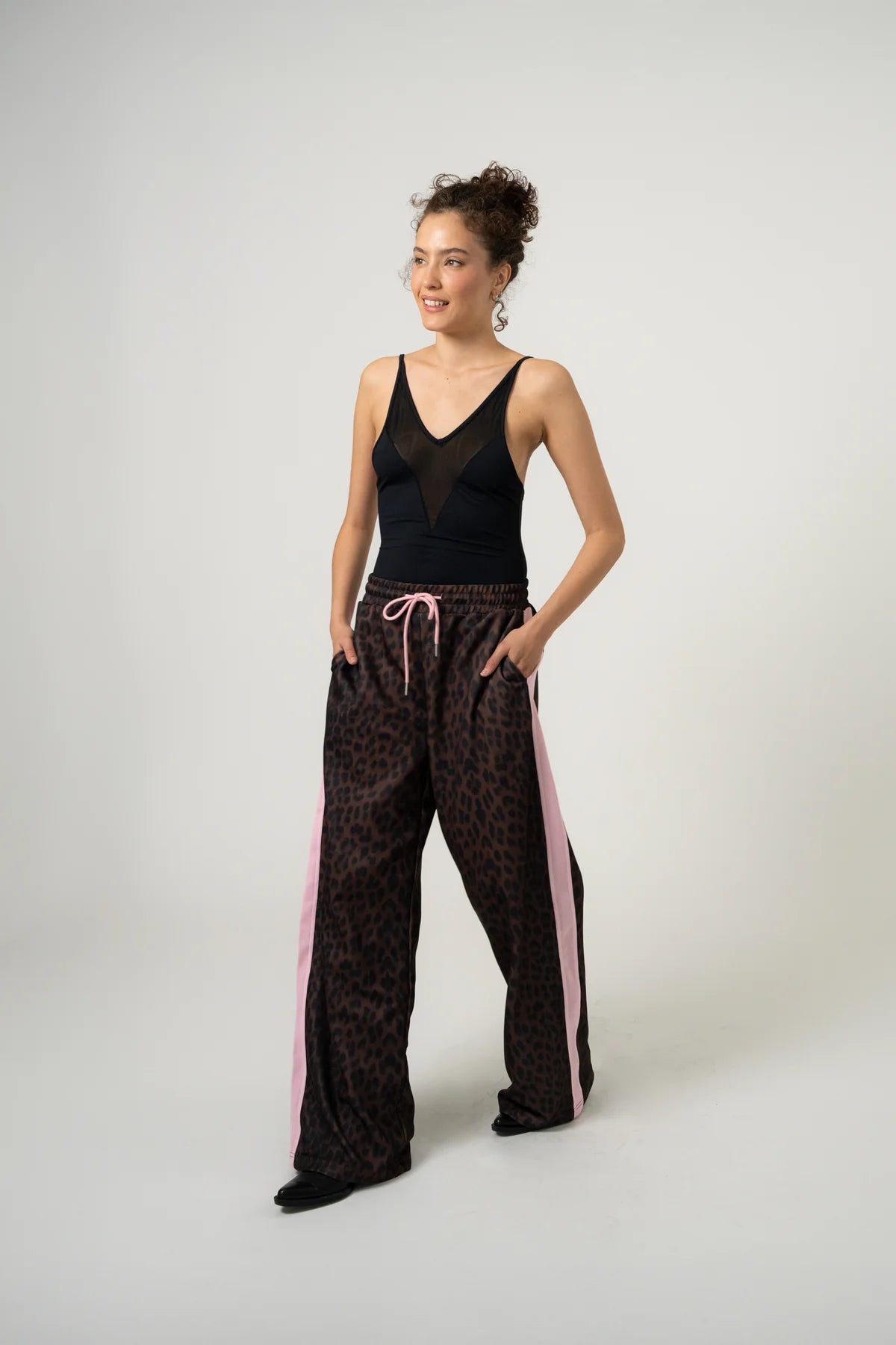 Kael Trackpants Leo Mocha