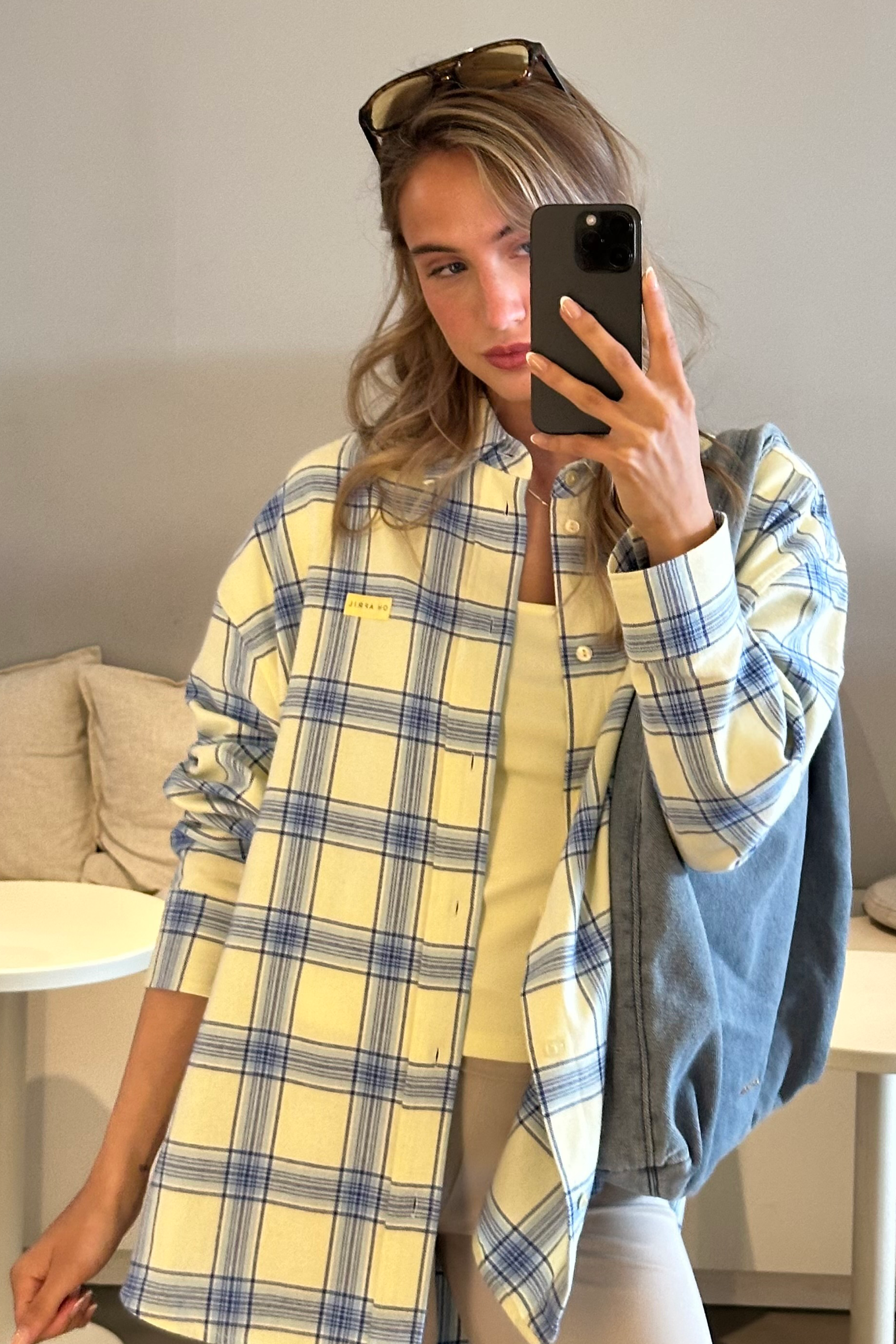 Vivian Shirt Butter Yellow