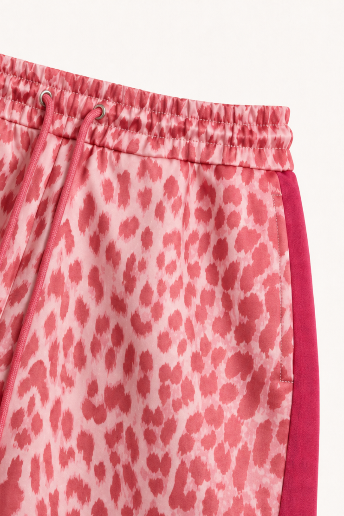 Kael Track Shorts Leo Raspberry