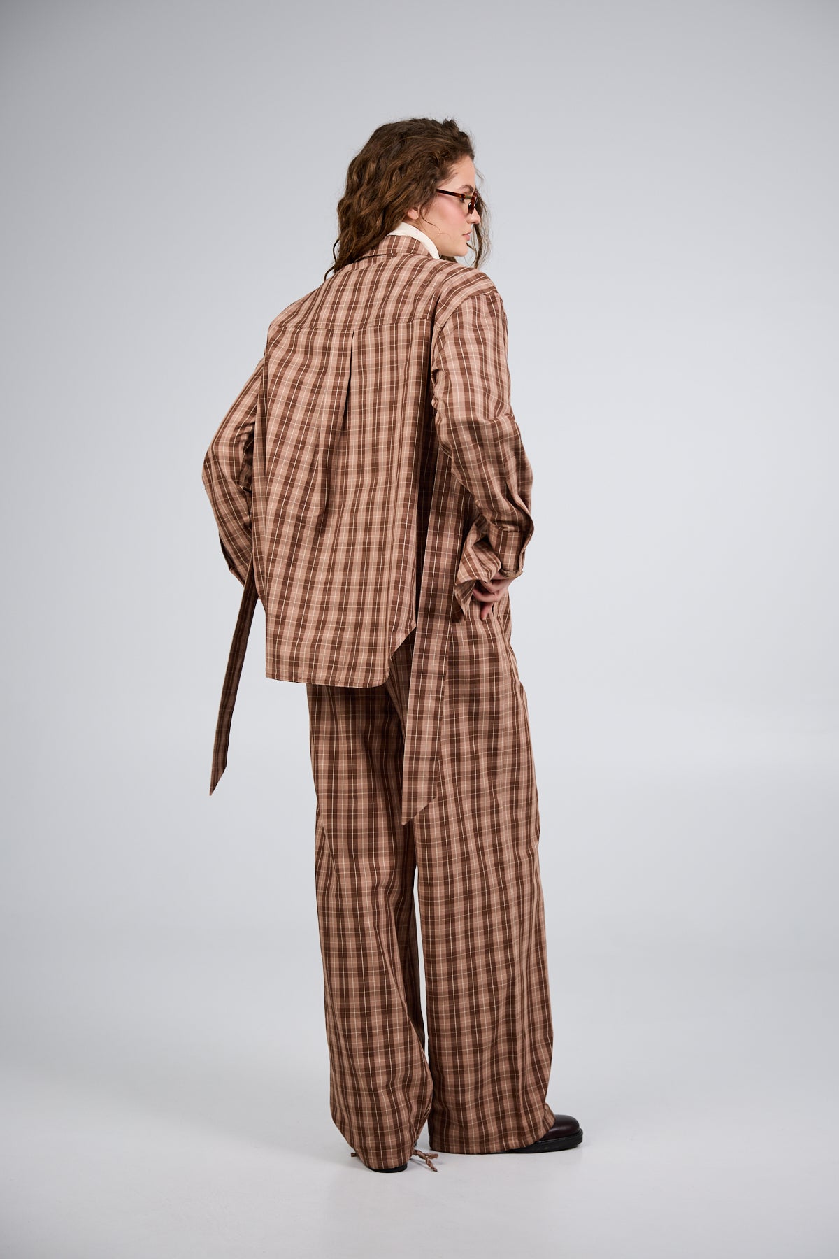 Elior Woven Pants Cocoa Dust Check