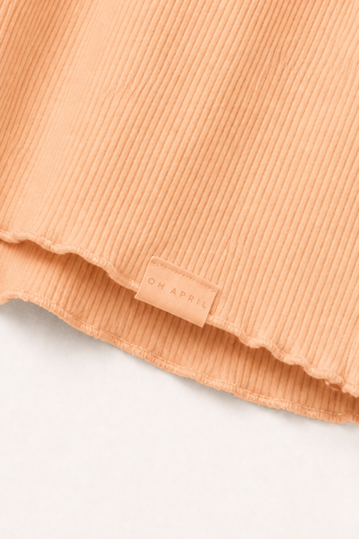 Lyle Shorts Peach