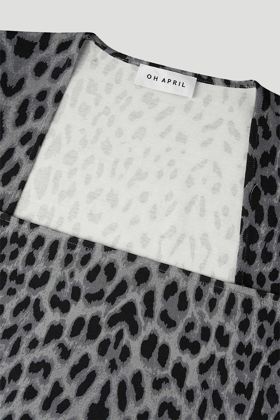 Ama Longsleeve Leo Grey