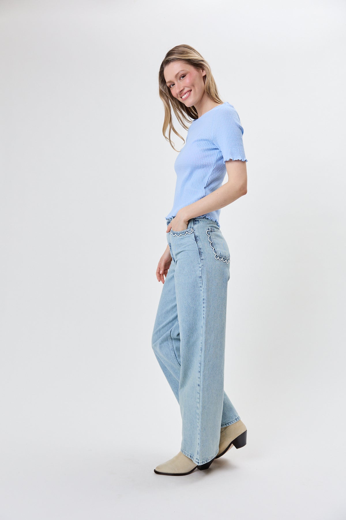 Lune Regular T-Shirt Sky Blue