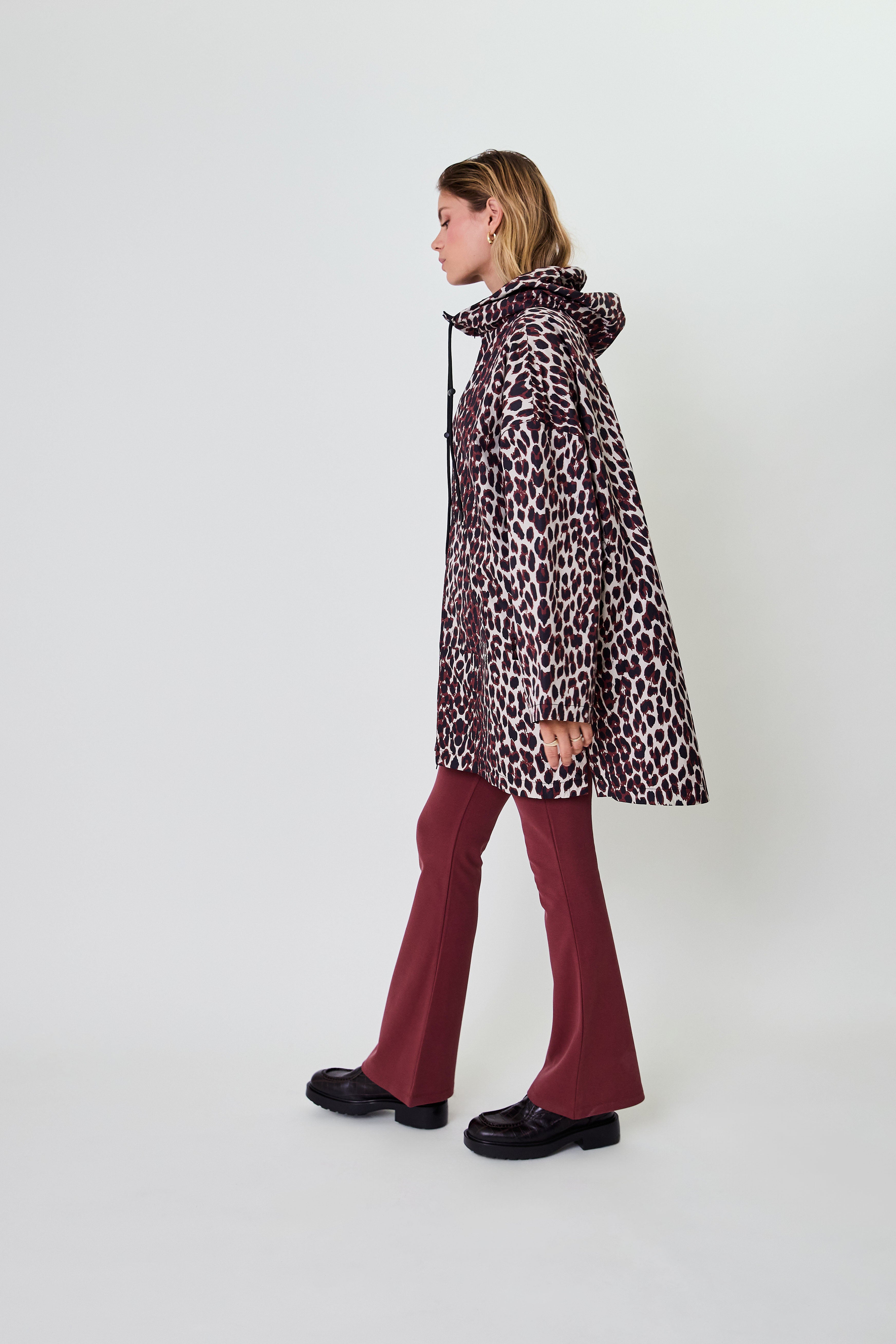 Maven Raincoat Leo Cherrywood