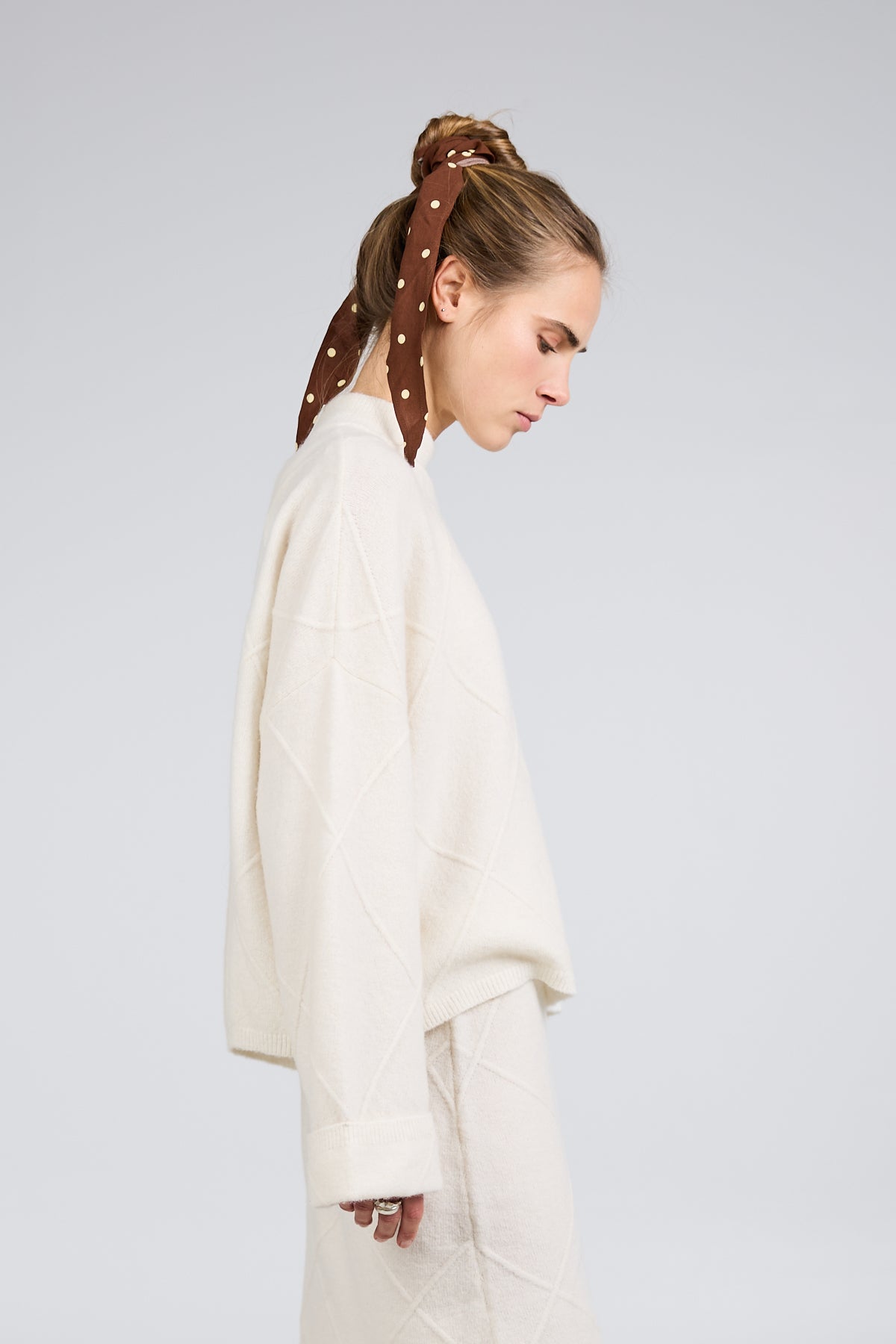 Nevi Scarf Cocoa Dust Polkadot