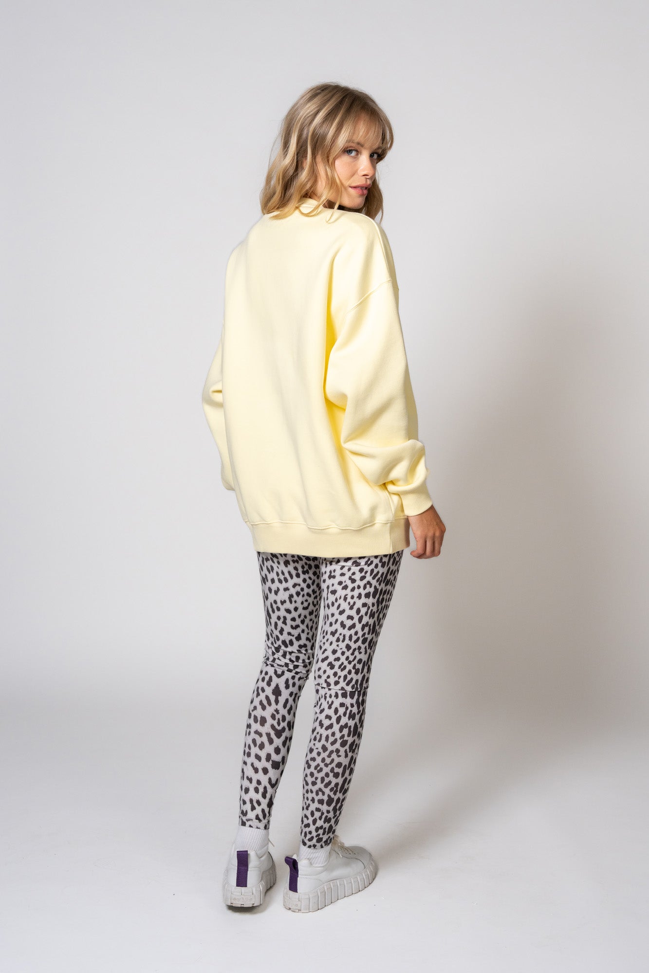 Oversized Sweater Lemon