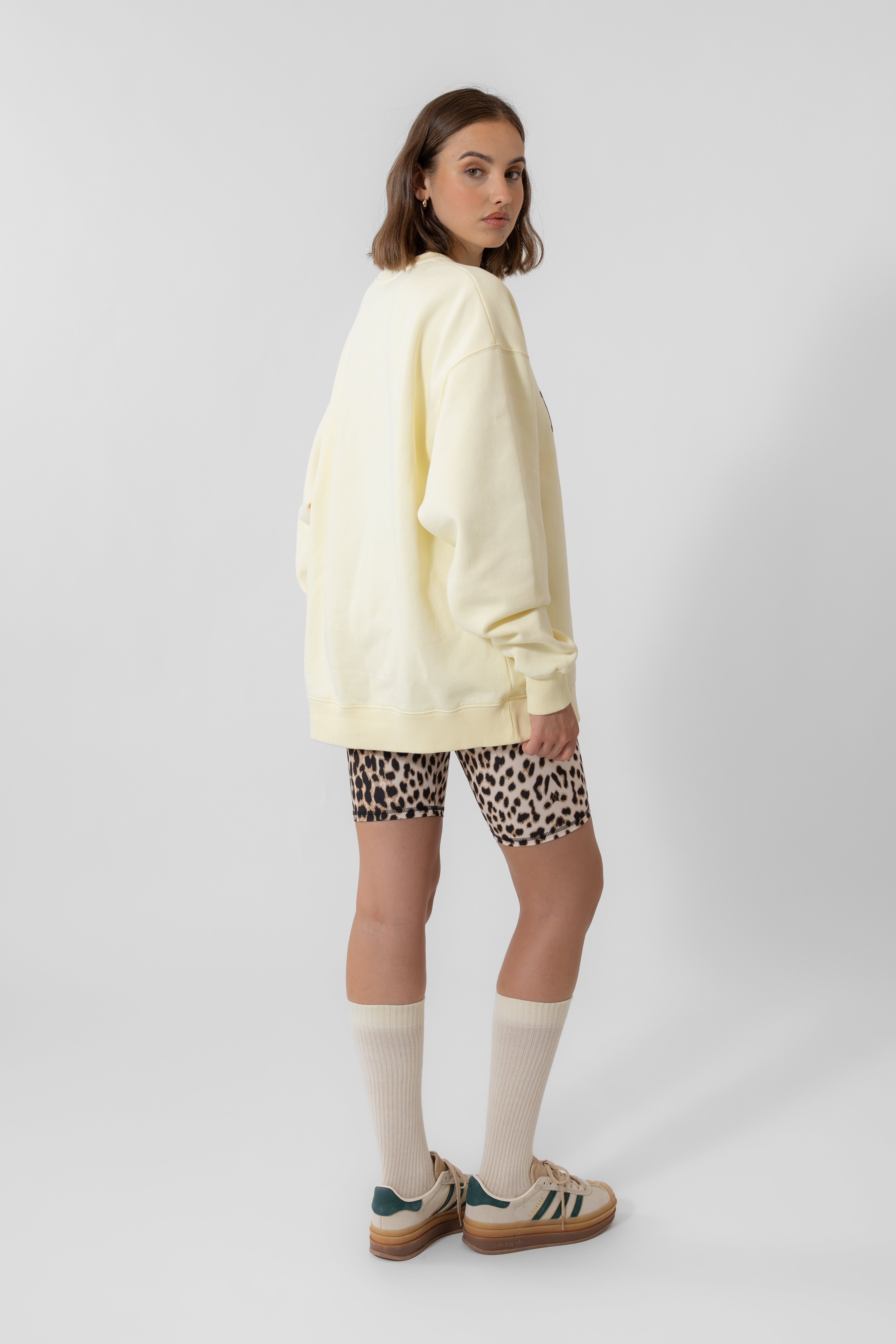 Oversized Sweater Progress Buttercream