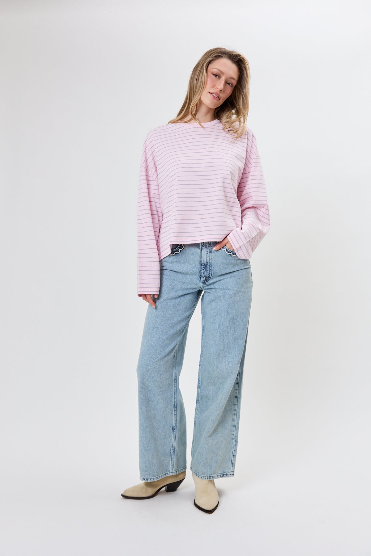 Regular Longsleeve Hot Girls Baby Rose