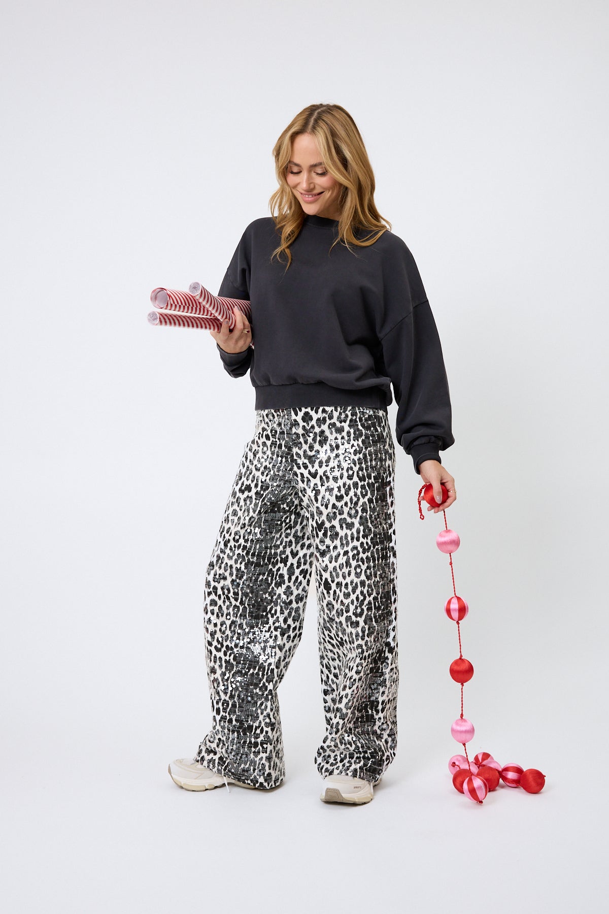 Regular Sweater Porcelain Dark Grey Acid