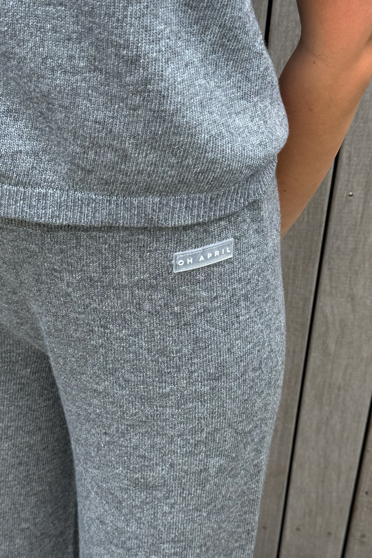 Wide Leg Strickhose aus Viskose-Merino-Mix– Grey Melange