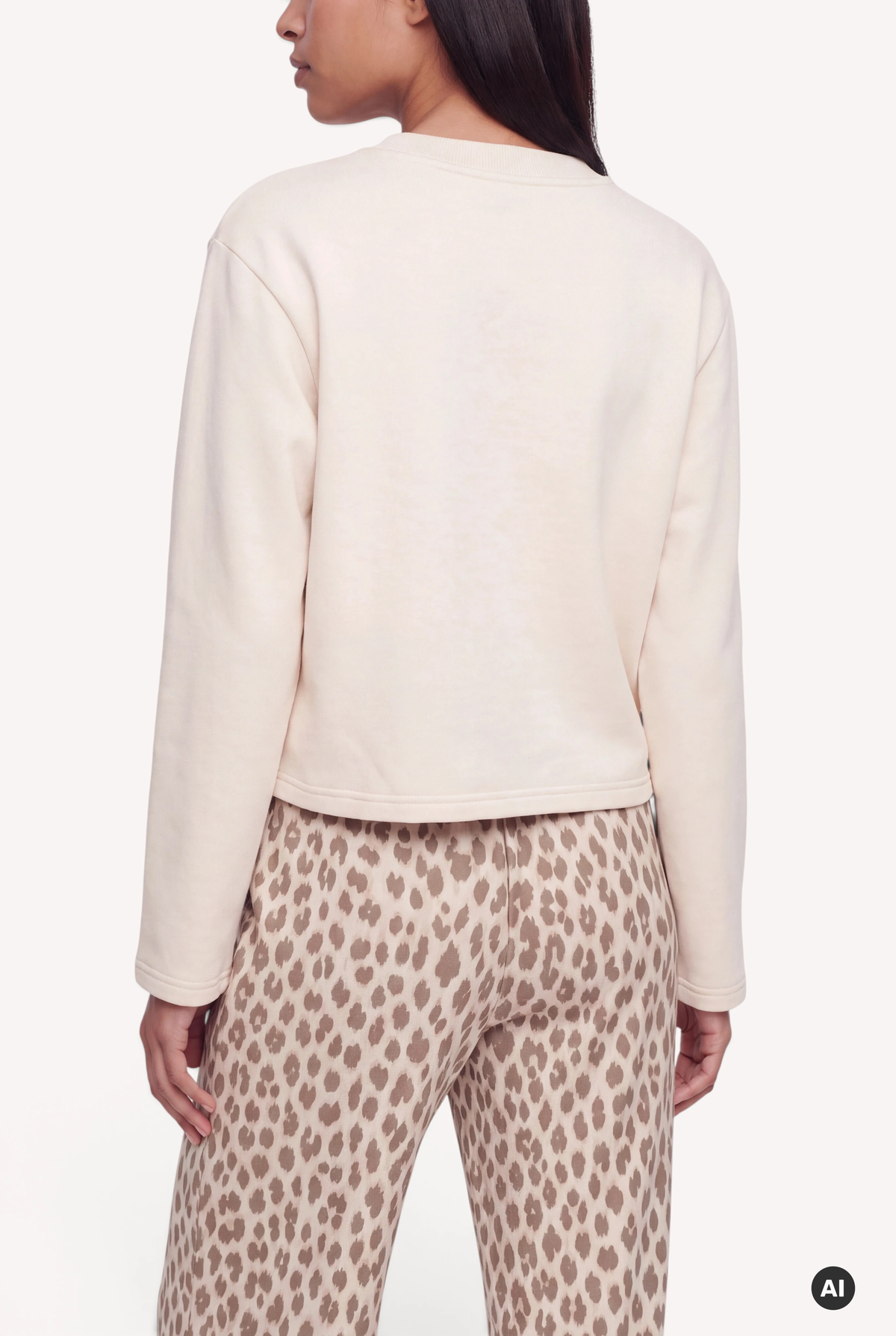 Elea Boxy Sweater Off White