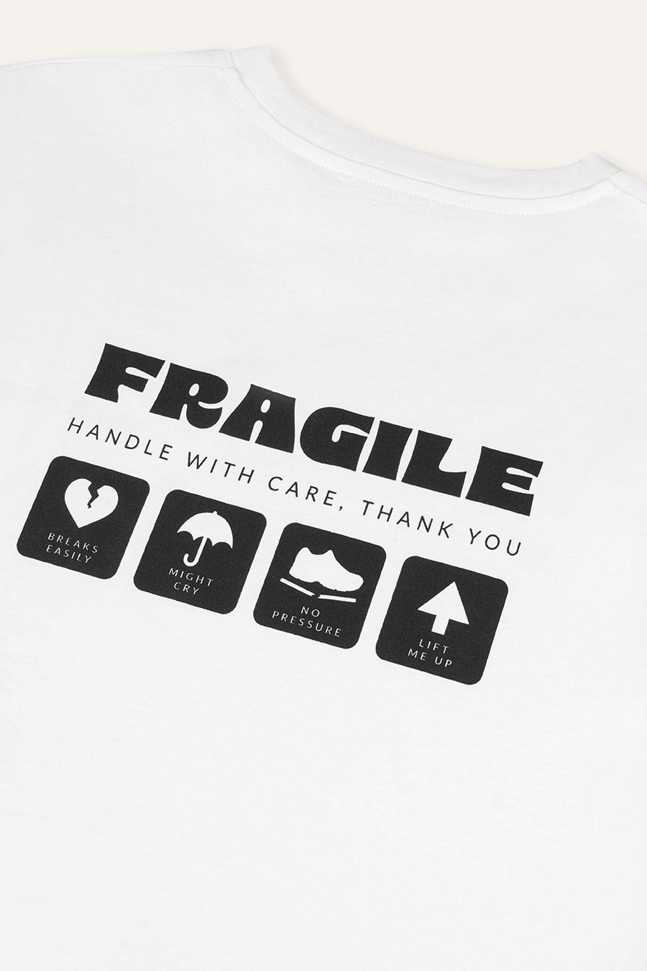 Boyfriend T-Shirt White Fragile