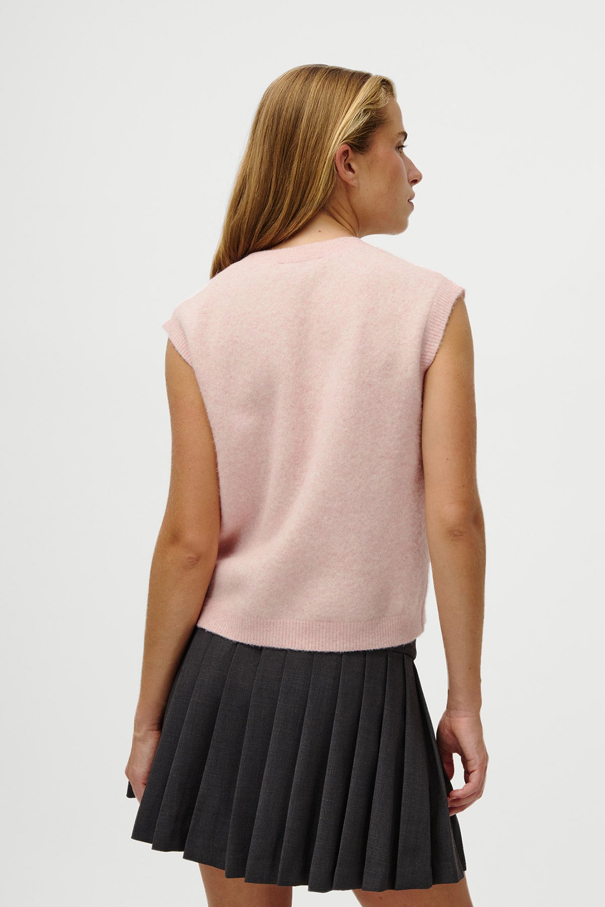 Amira Knit Vest Light Pink
