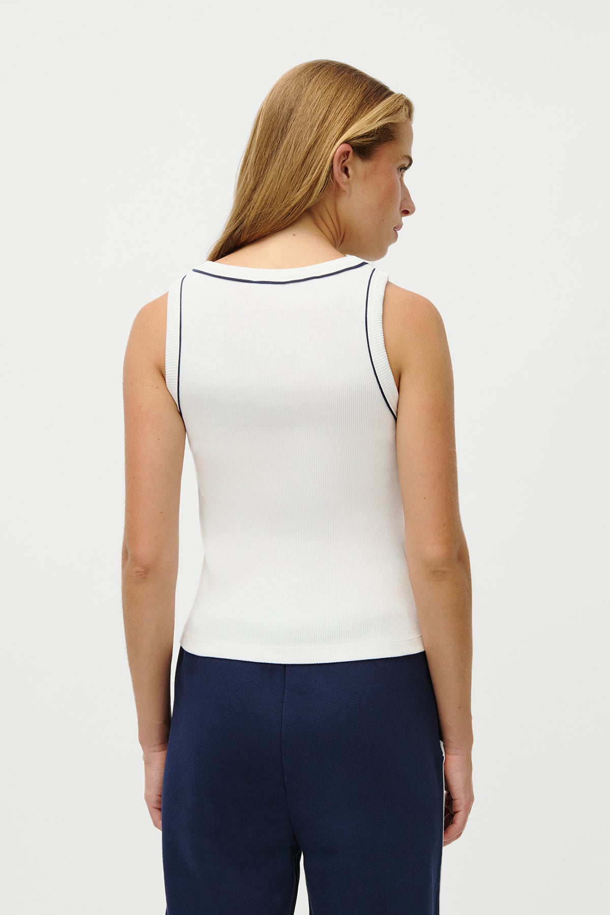 Dira Top Off White