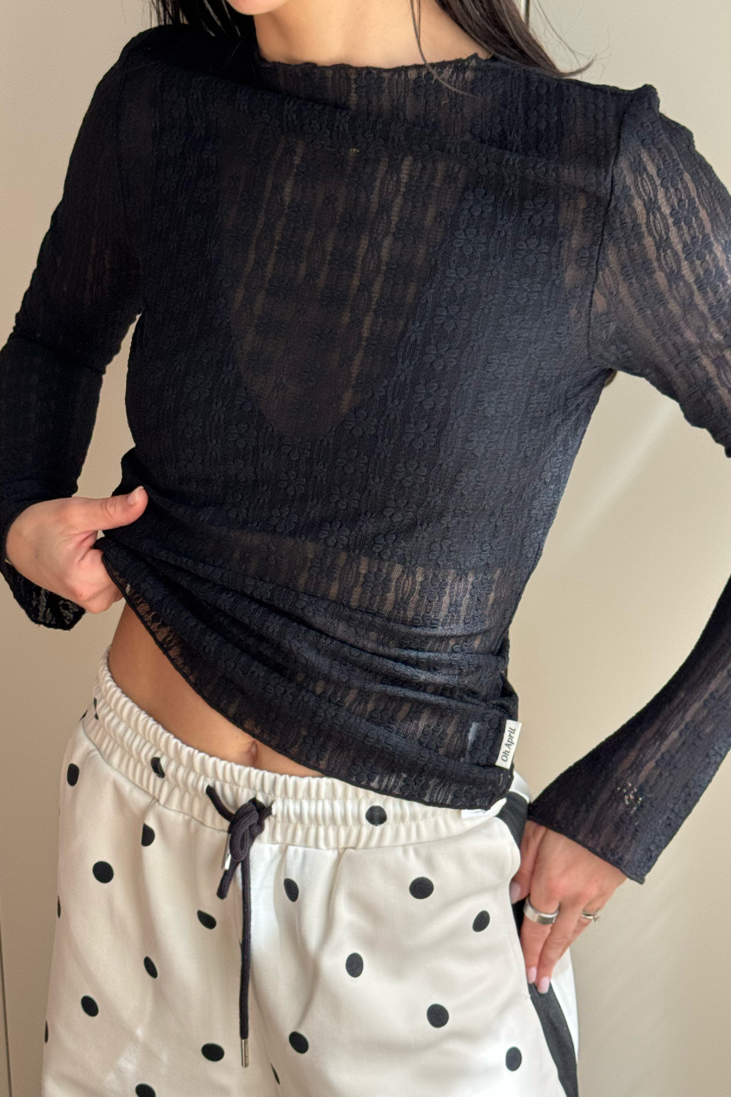 Zahara Lace Longsleeve Black