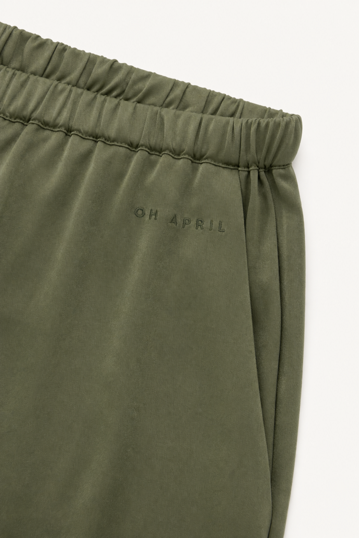 Verde Satin Pants Olive