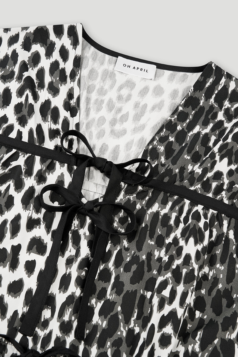 Liv Dress Leo Graphite