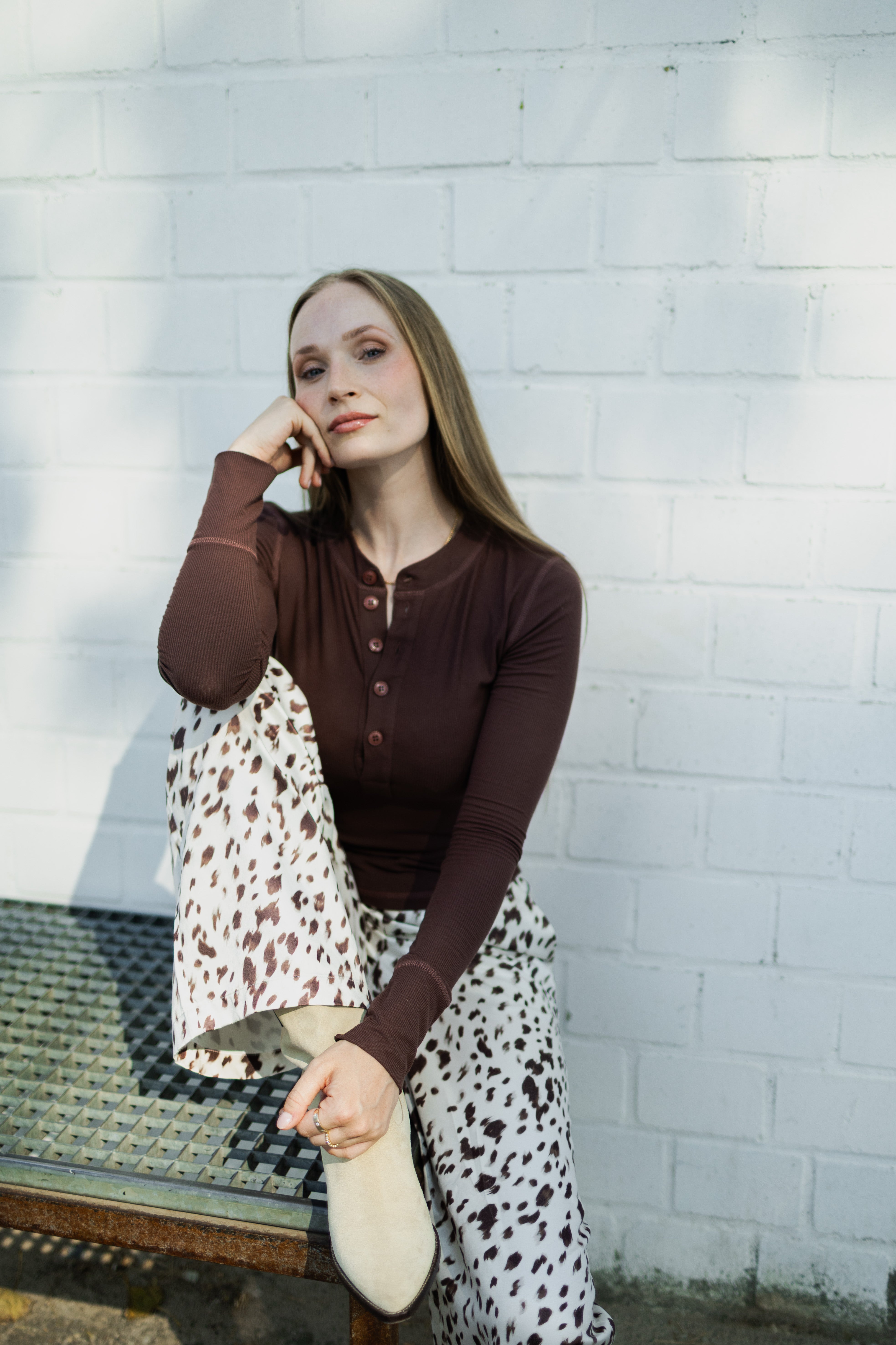 Maris Slim Fit Longsleeve Dark Brown