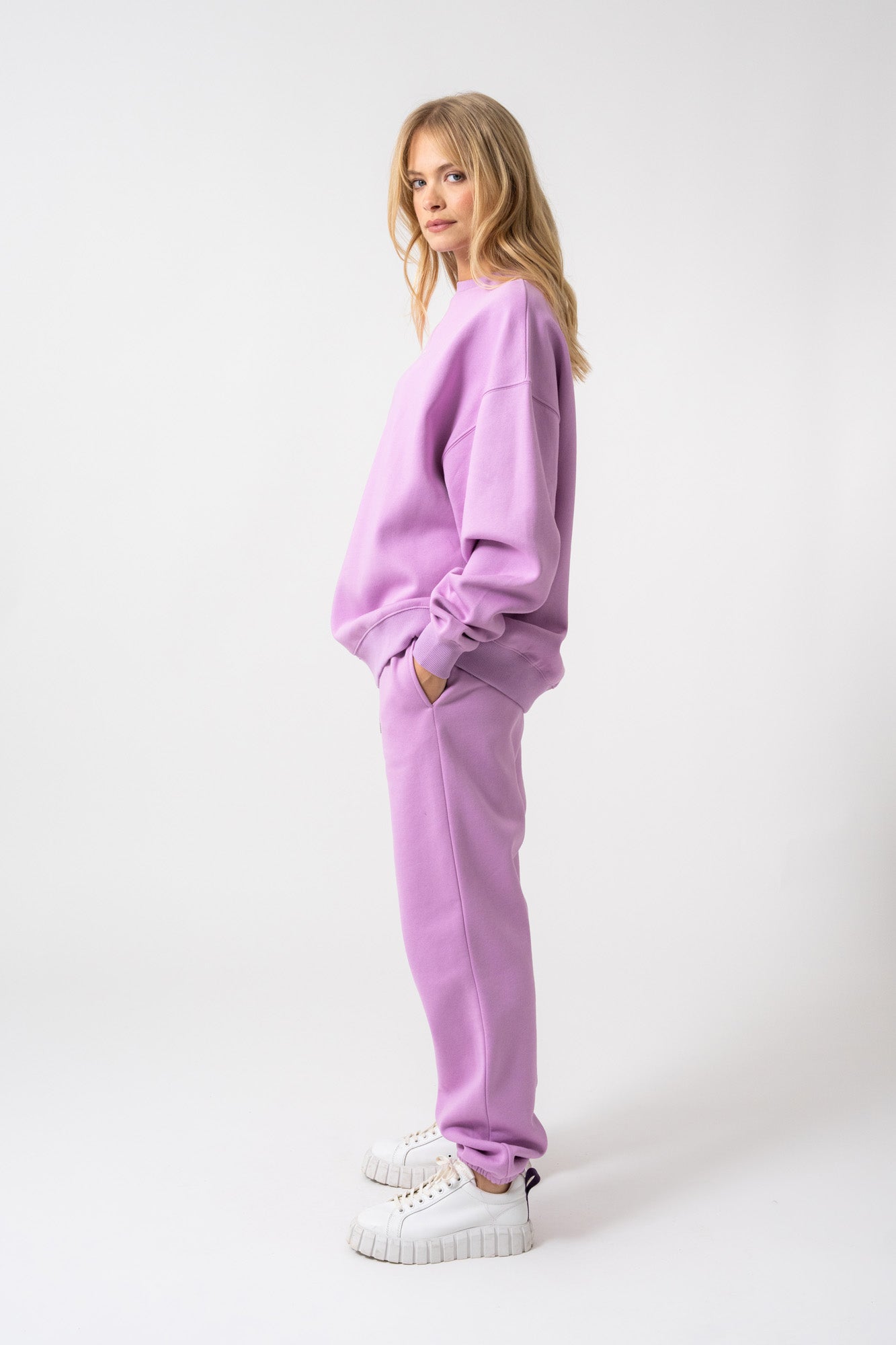 Oversized Sweater Bright Lilac