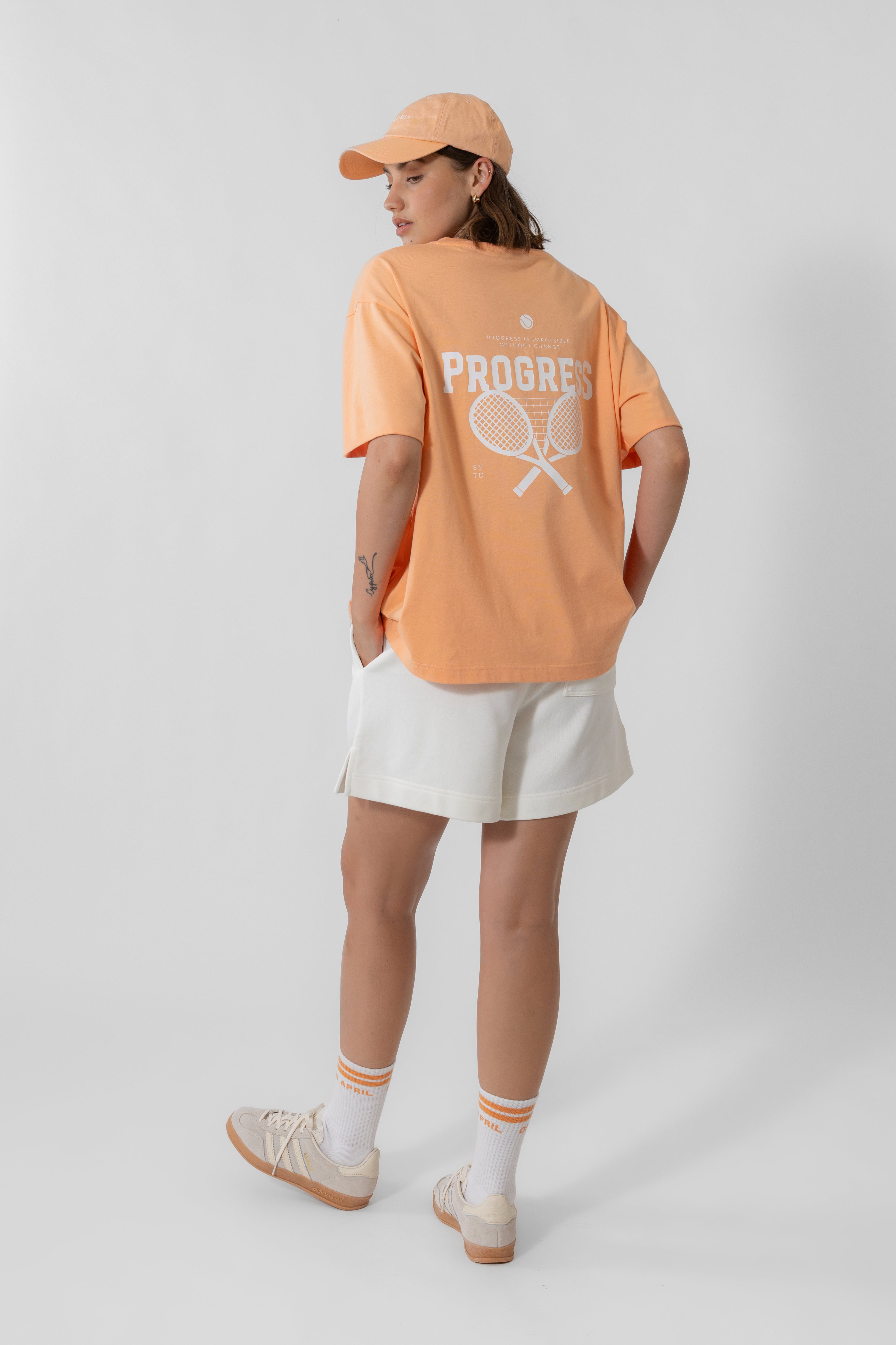 Boyfriend T-Shirt Peach Progress