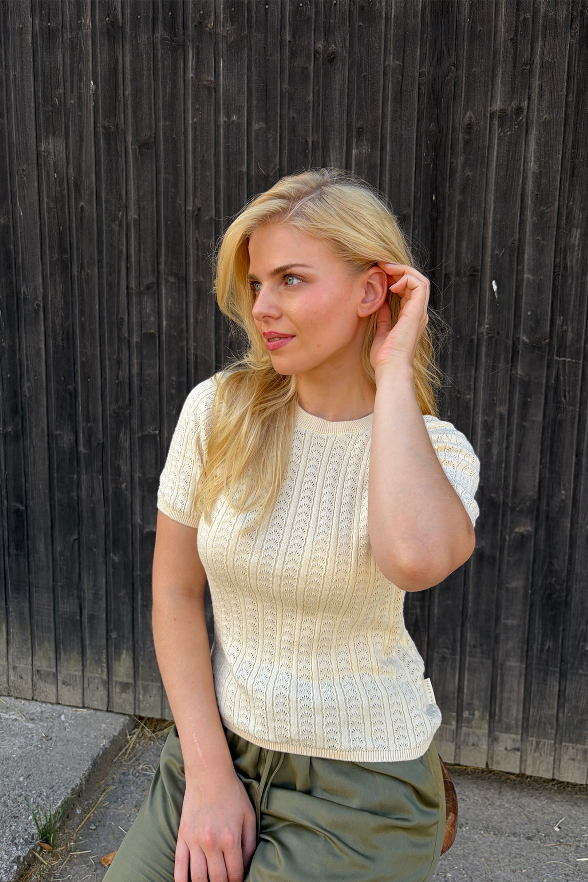 Amora Knit T-Shirt Off White