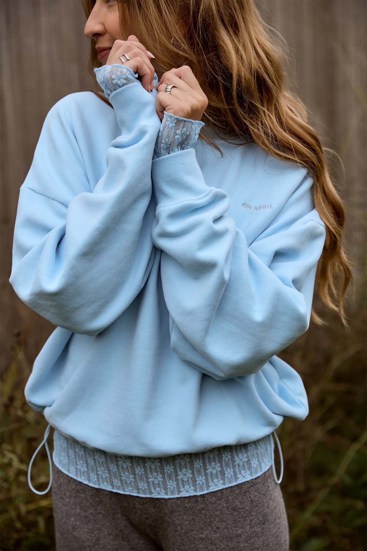 Boxy Sweatshirt mit Kordelzug – Sky Blue