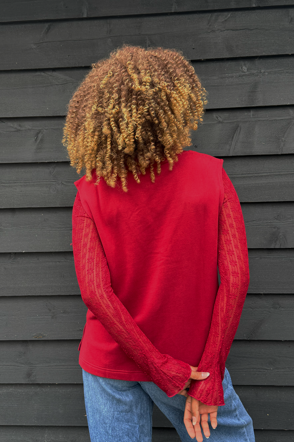 Sweat-Weste mit V-Ausschnitt – Cherry Red