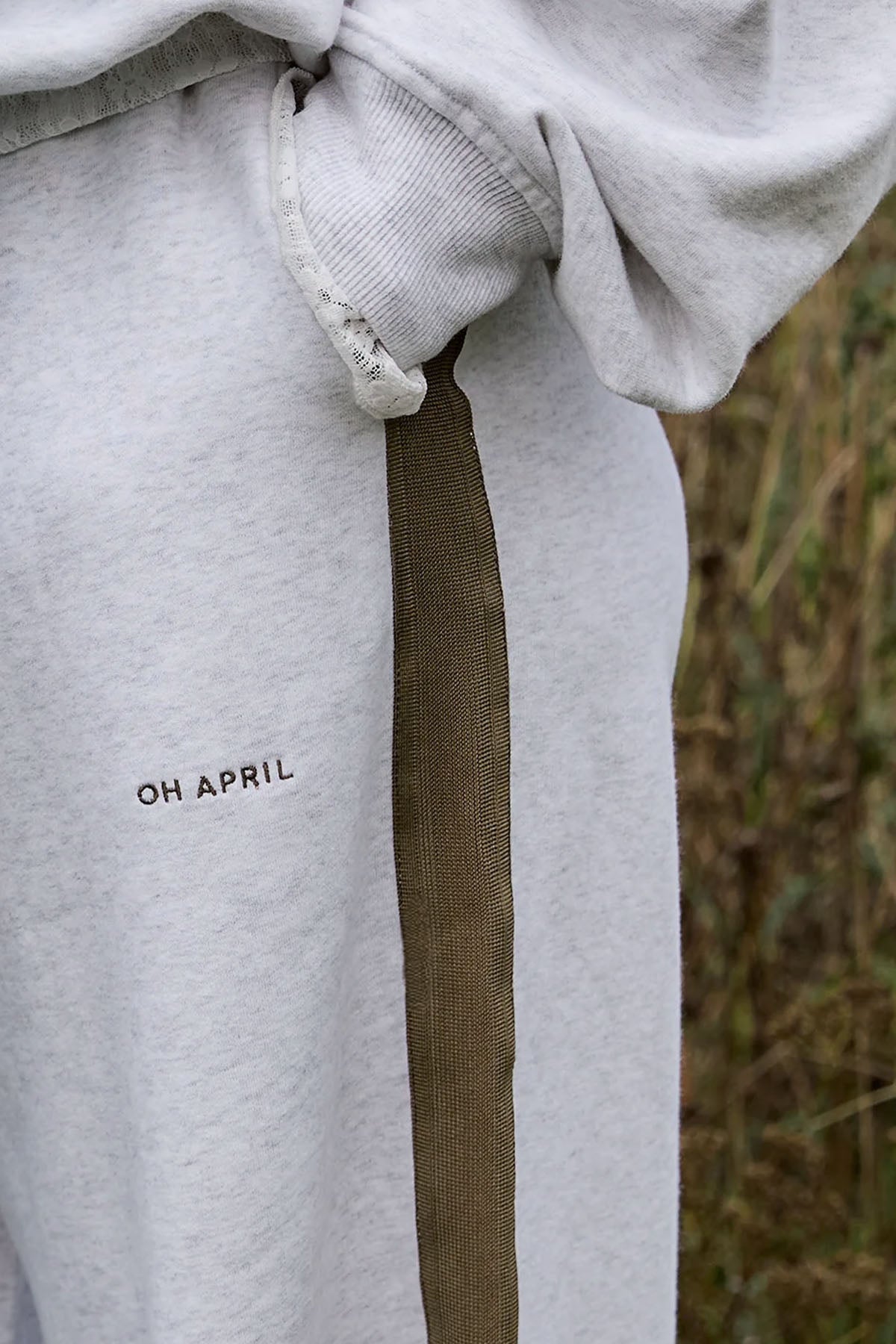 Kael Sweatpants aus Baumwolle mit Kontraststreifen – Grey Melange