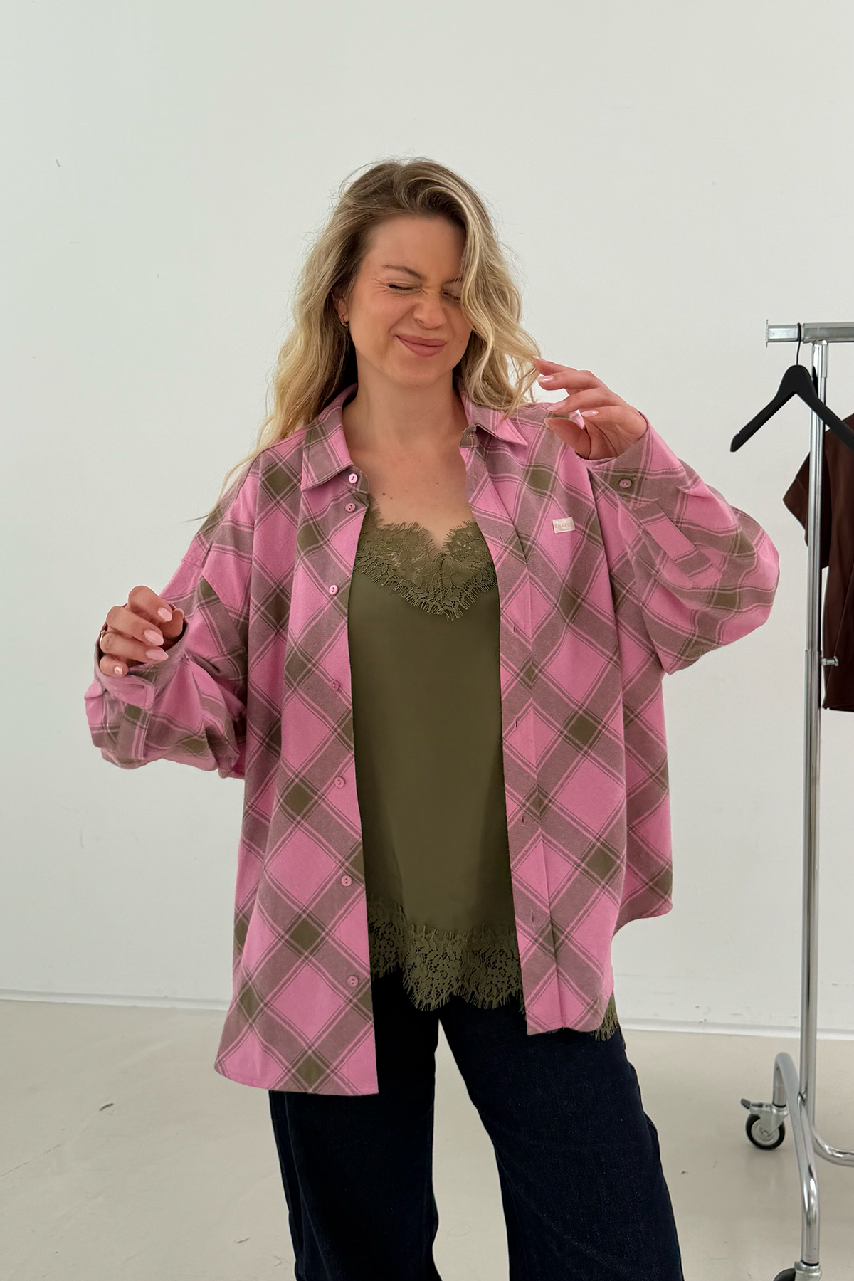 Tami Satin Top Olive