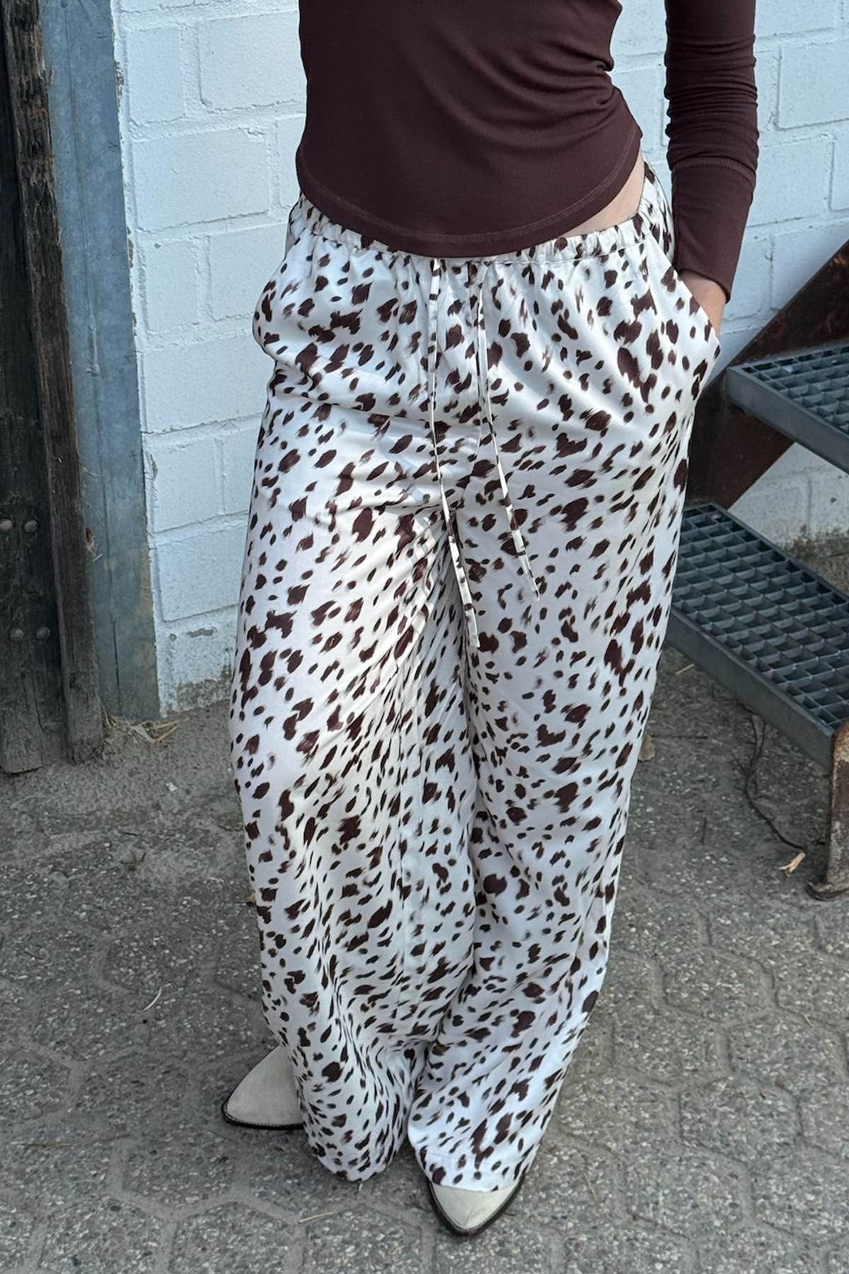 Verde Satin Pants Cow