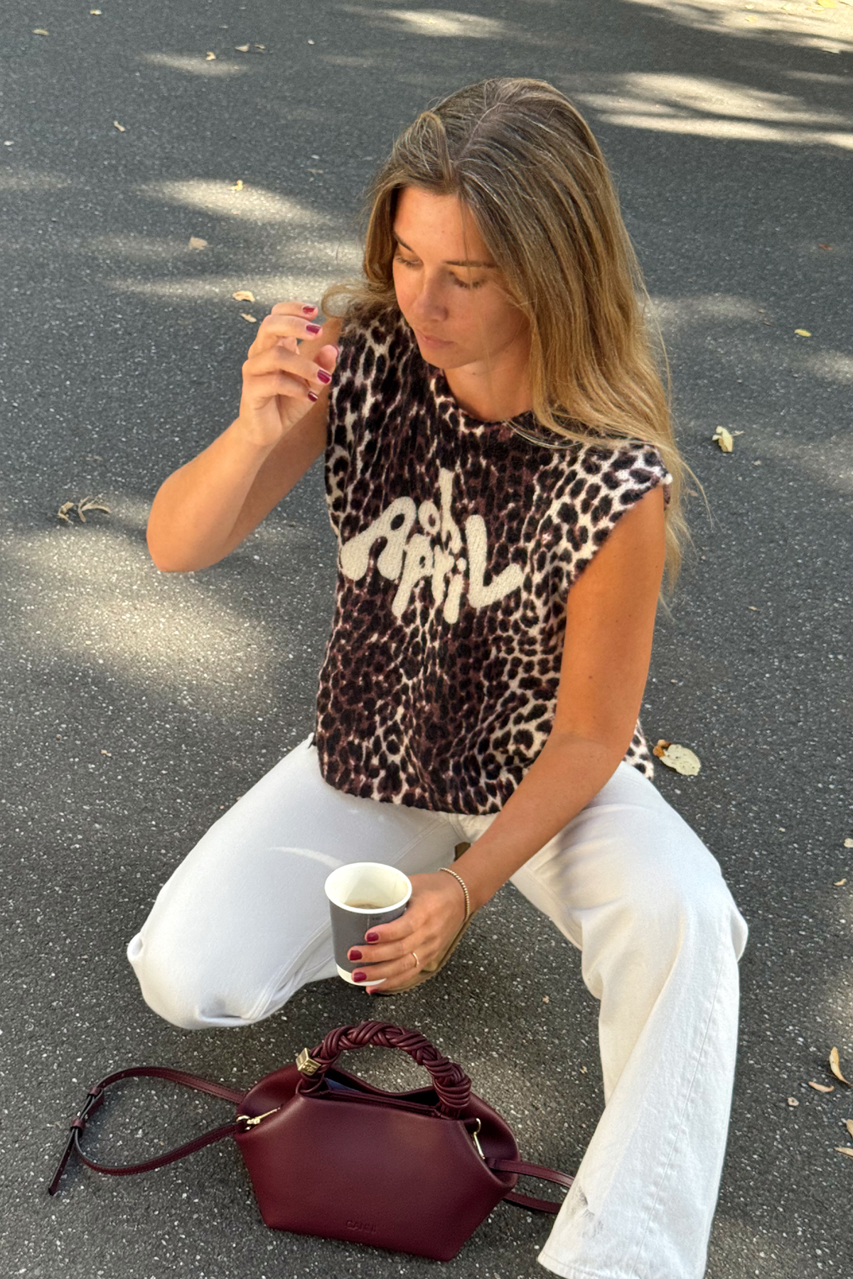 Moxie Tie Vest Leo Cherrywood