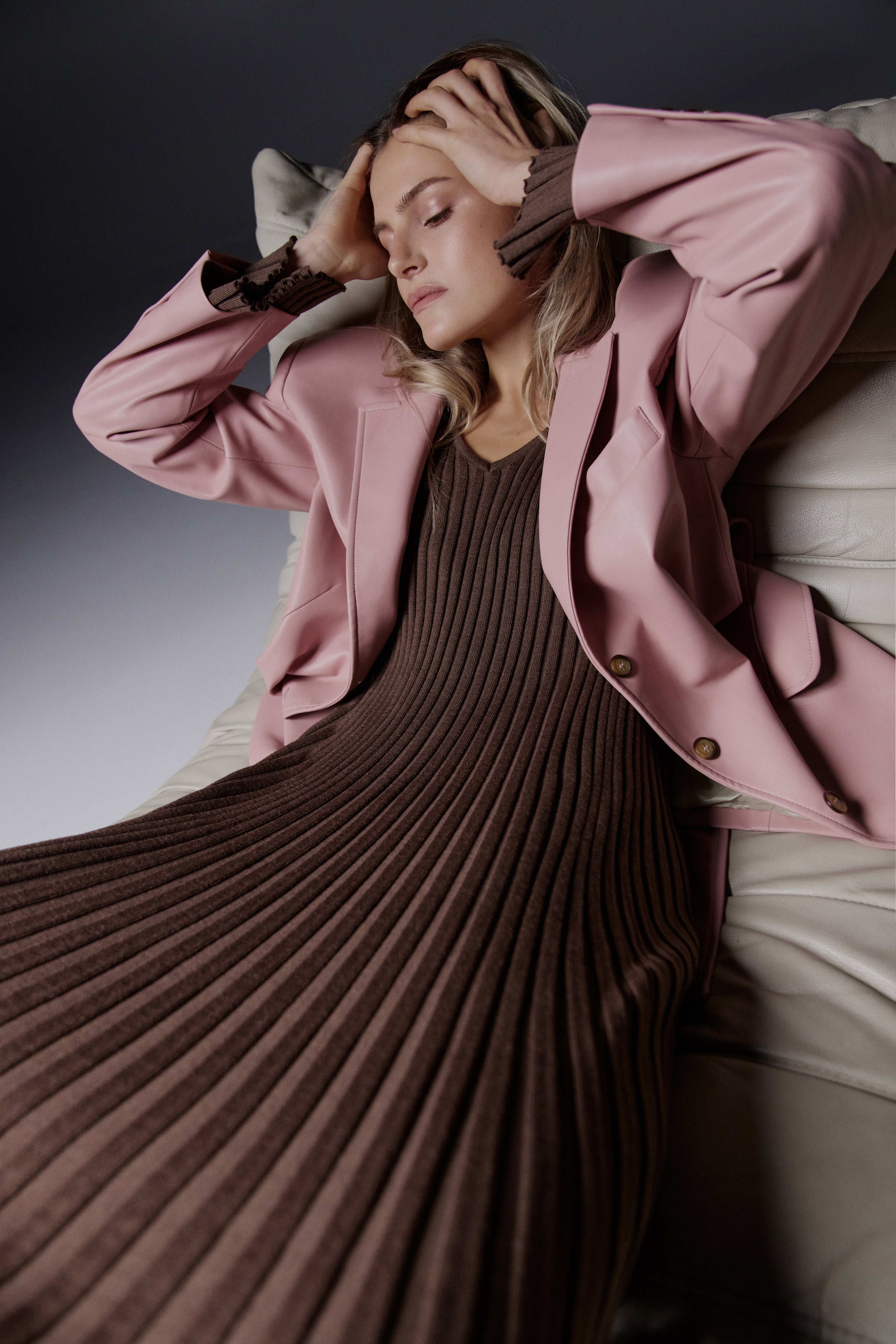 Lani Oversized Blazer Vegan Leather Rose