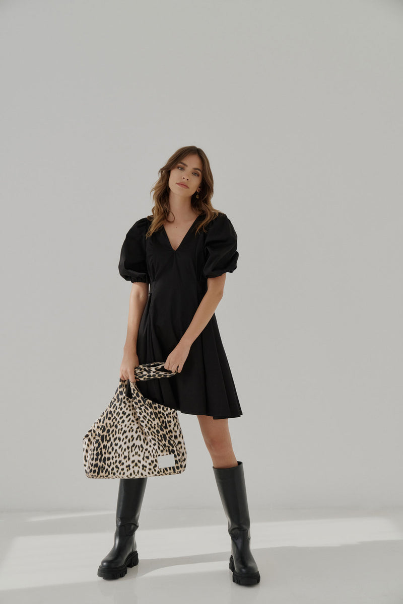 Leo Shopper